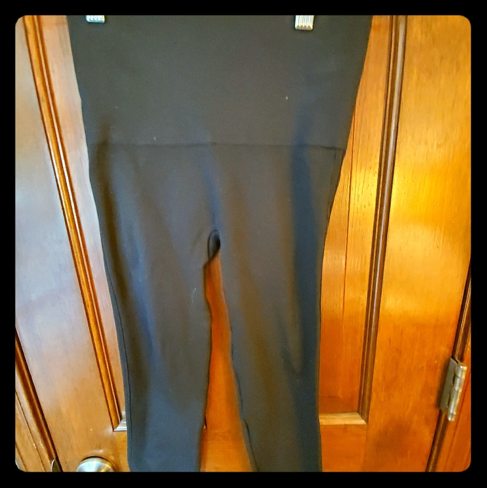 Spanx Look At Me Now Cropped Seamless Leggings